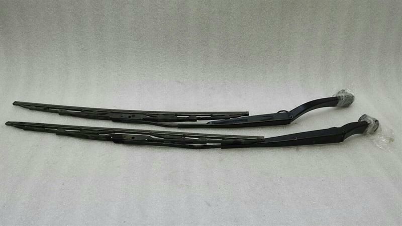 Dodge Challenger Wiper Arm 68044161AB Windscreen Wiper