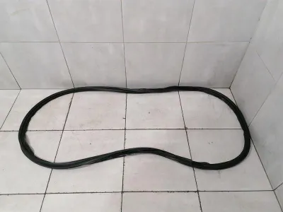 Ferrari Purosangue F175 Seal 882050 Gaskets Rear Lid Seal