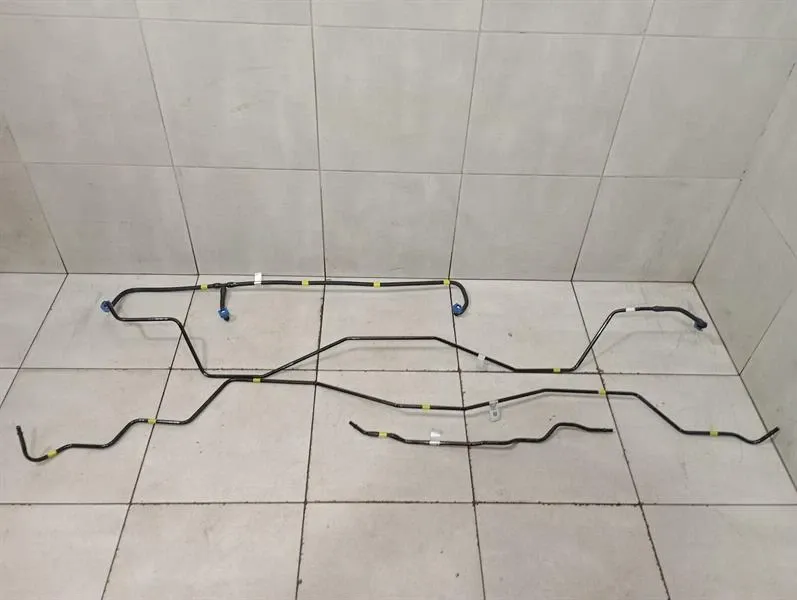 Ferrari Purosangue F175 Fuel Line 887231 Fuel Line