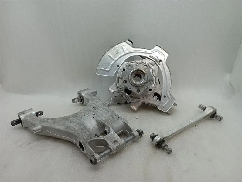 Ferrari 812 Superfast F152M Right Rear Hub 299935 Wheel Bearing Housing Rear Right