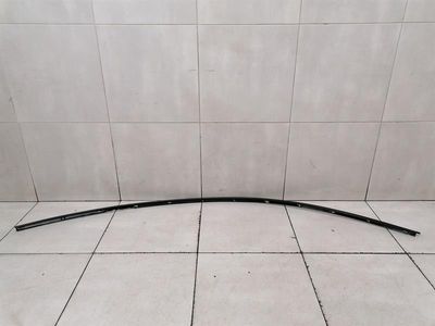 Ferrari F12 Berlinetta F152 Karosserieformteil 84293600 Stange
