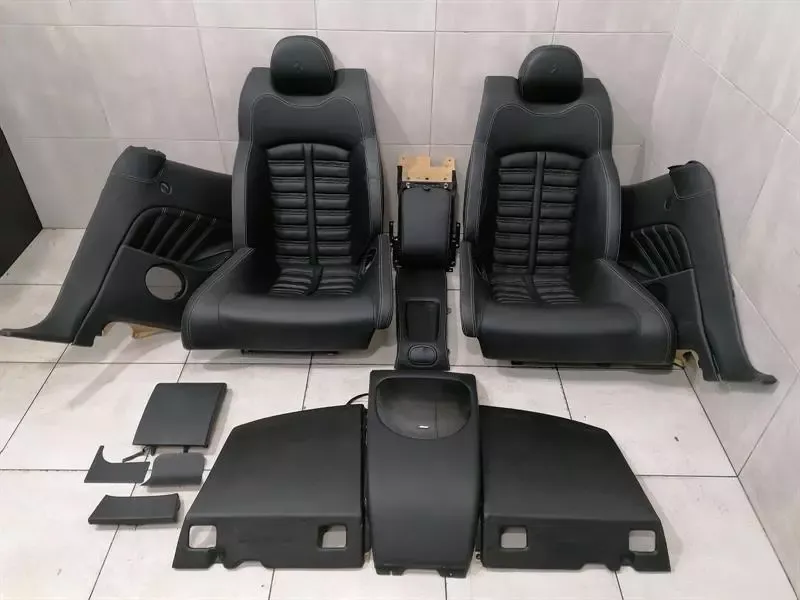 SEAT INTERIOR Ferrari 612 Scaglietti REAR SEAT SET REAR SEAT SET DAYTONA