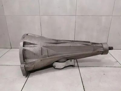 Ferrari F12 Berlinetta F152 Getriebegehäuse 337965 Getriebehalterung