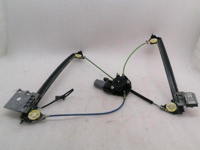Ferrari FF F151 kreiso priekšējo durvju pacēlājs 82127600 logu regulators priekšējais kreisais