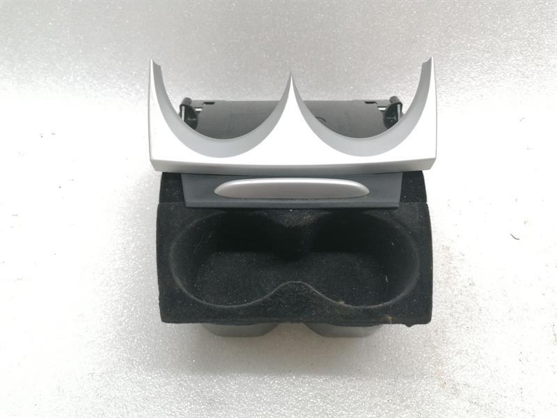 Ferrari FF Mukipidin Ferrari FF F151 Cup Holders 84068900 Cup Holder...