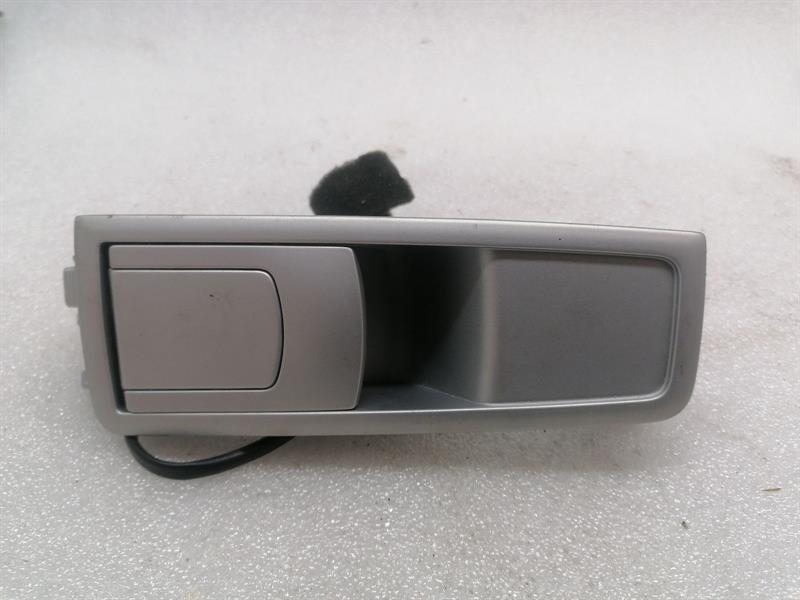 Ferrari FF Door Inner handle Ferrari FF F151 Door Inner Handle 84924500 Inte...