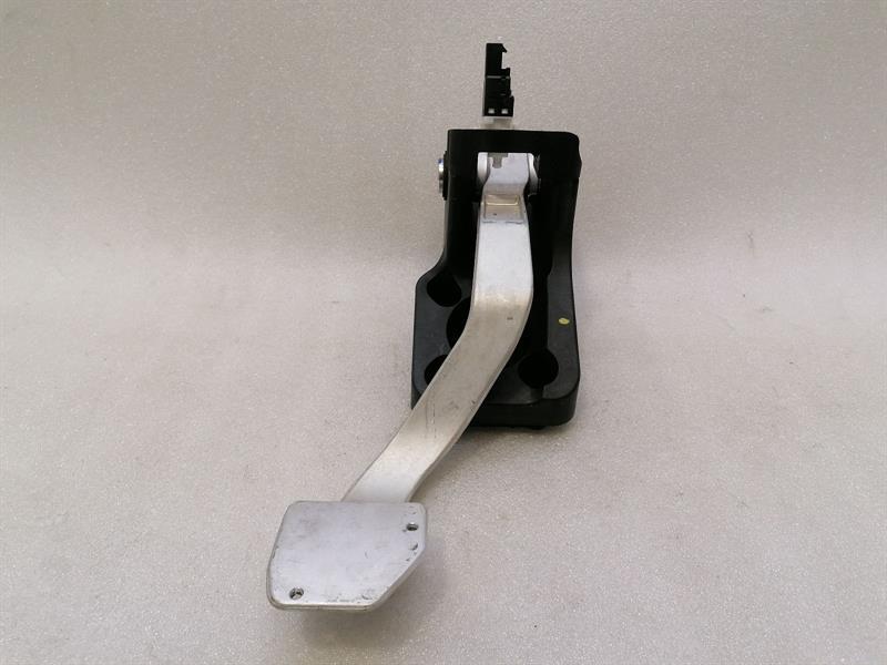 Ferrari FF Pedal Box 2012 Ferrari F151 BRAKE PEDAL BRAKE PEDAL 26161...