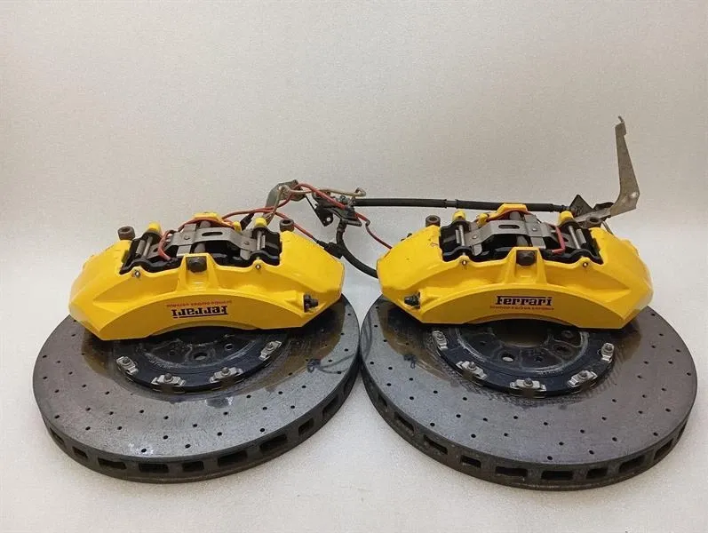 Ferrari FF F151 Front Brake Set 267314 Caliper Set CARBON CERAMIC YELLOW