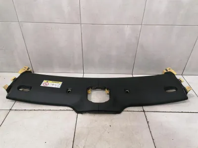 Garniture de pavillon pour Ferrari GTC4 Lusso F151M 798697 Carénage supérieur