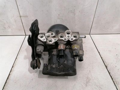 Mercedes S63 AMG W221 främre ABC hydraulventil A2213200258 hydraulisk ventil