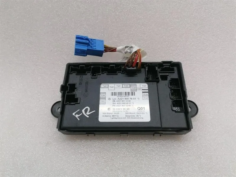 Mercedes S-class W221 Right Door Module A2219007601 Door Control Unit Front Right