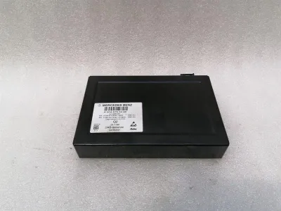 Mercedes C klases W204 DAB elektroniskais modulis A2048705490 vadības bloks DAB