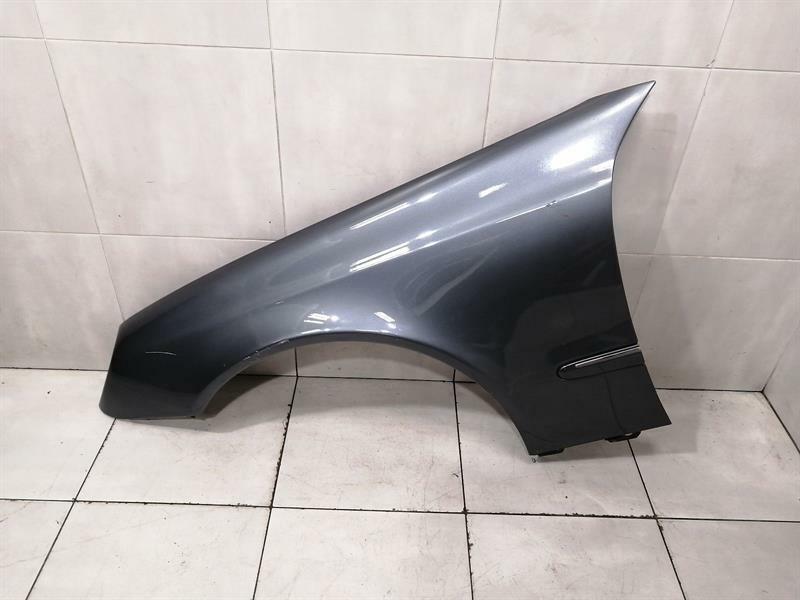 Mercedes-Benz A (W169) Mercedes E Class W211 Left Wing A2118801318 Fenders Front Left Aluminum Original Body type: Saloon
Fuel: Petrol
