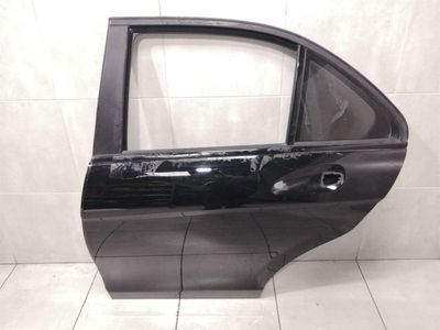 Mercedes C Class W204 Левая задняя дверь A2047300105 Дверь задняя левая