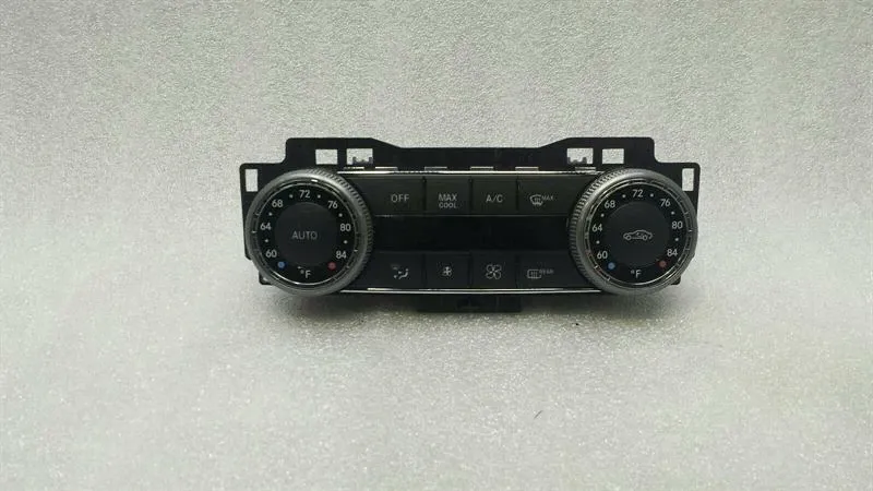Mercedes C Class W204 Auto Climate Control A2048300790 Climate Control Panel A/C