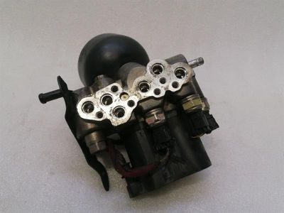 Valve hydraulique ABC avant Mercedes S63 AMG W221 A2213200258 Valve hydraulique