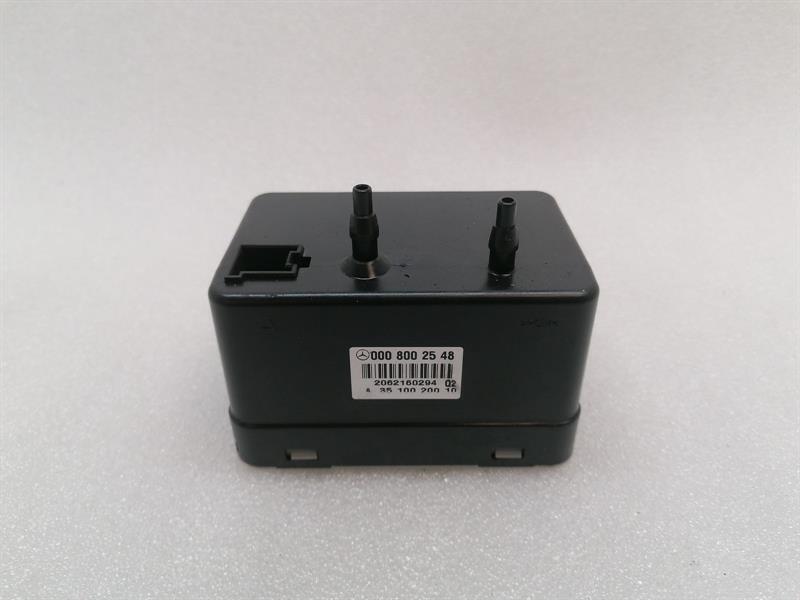 Mercedes-Benz C (W203) Вакуум насос Mercedes E Class W211 Vacuum Pump A0008002548 V...