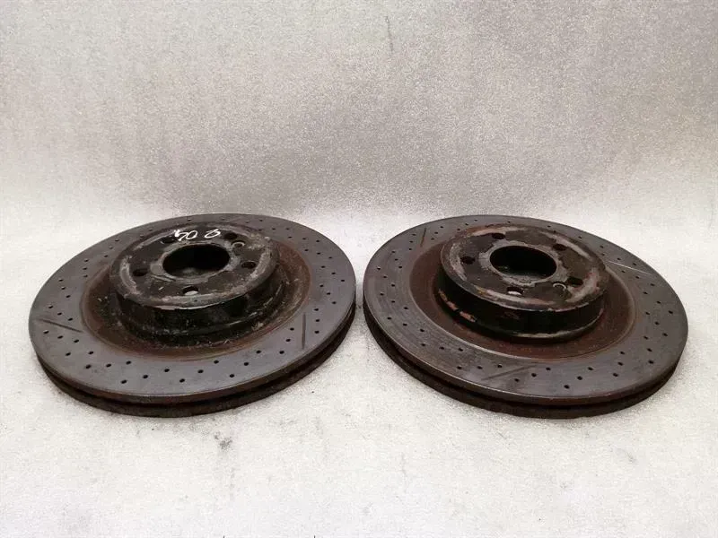 Mercedes-Benz A (W169) Mercedes C63 AMG M156 W204 rear brake disc a2044239598 brake disc rear V8 Body type: Saloon
Fuel: Petrol