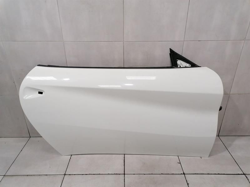 Ferrari F12 Berlinetta F152 Porte avant droite 84182311 Porte avant droite