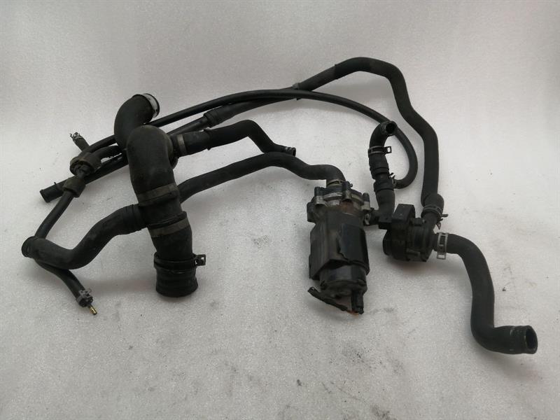 Mercedes-Benz A (W169) Mercedes ML63 AMG W164 Additional Cooling Pump A0005000386 Coolant Pump Pump Body type: SUV
Fuel: Petrol