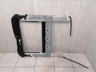 Рама люка крыши MERCEDES C Class W204 A2047801629 Schiebehebedac