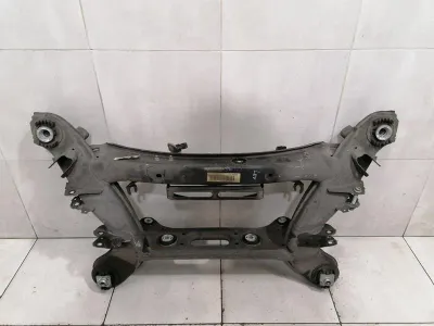 Mercedes C63 AMG Class W204 Subframe Rear A2313505500 Axle Frame Rear Axle
