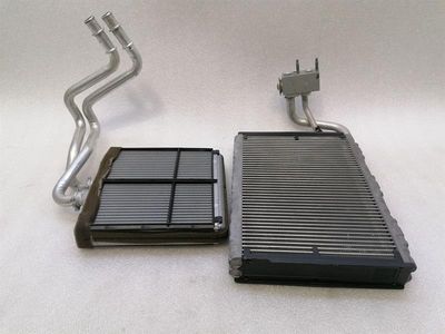 Mercedes E klases W212 sildītāja matrica A2048301515 siltummaiņa radiators