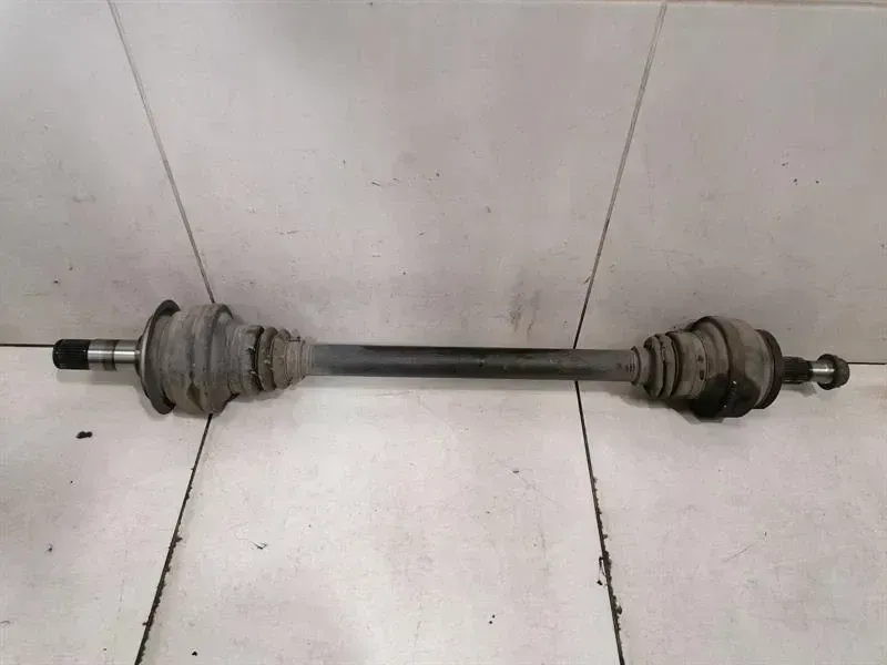 Mercedes-Benz C (W204) Left Rear Drive Shaft Mercedes E W212 left rear drive shaft A21235022...