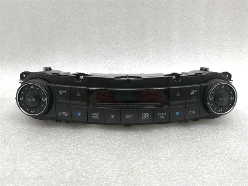 Mercedes-Benz CLS (C219) Mercedes CLS W219 Car Climate Control A2198303485 Air Conditioning Control Panel A/C Body type: Saloon
Fuel: Petrol