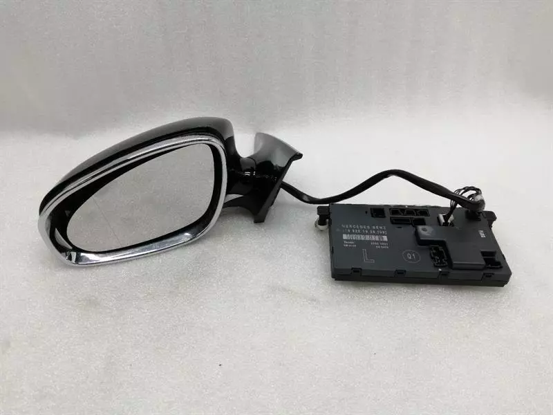 Mercedes-Benz CLS (C219) Mercedes CLS W219 Left Door Mirror A2198100176 Exterior Mirror Left AFTERMARKET Body type: Saloon
Fuel: Petrol
