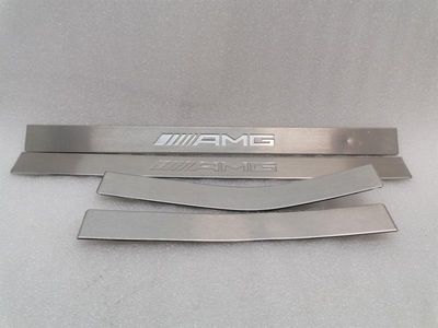 Комплект накладок на пороги Mercedes E-класса E63 W212 AMG A2126862936