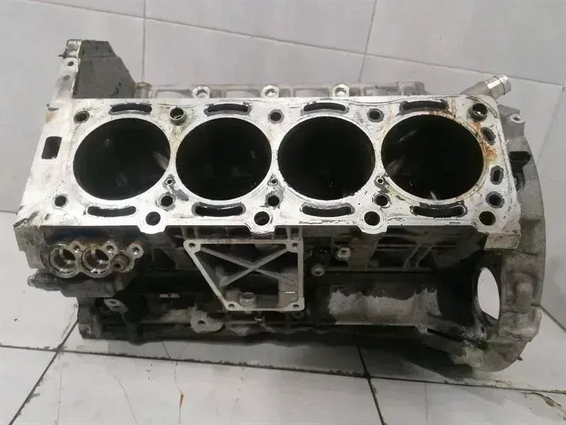 Mercedes-Benz CLS (C219) Mercedes CLS63 M156 AMG W219 CRANKCASE Engine A1560101505 BLOCK 156.983 ENGINE Body type: Saloon
Fuel: Petrol