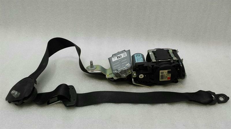Mercedes-Benz C (W204) Front seatbelt Mercedes E W212 front left seat belt A212860678...