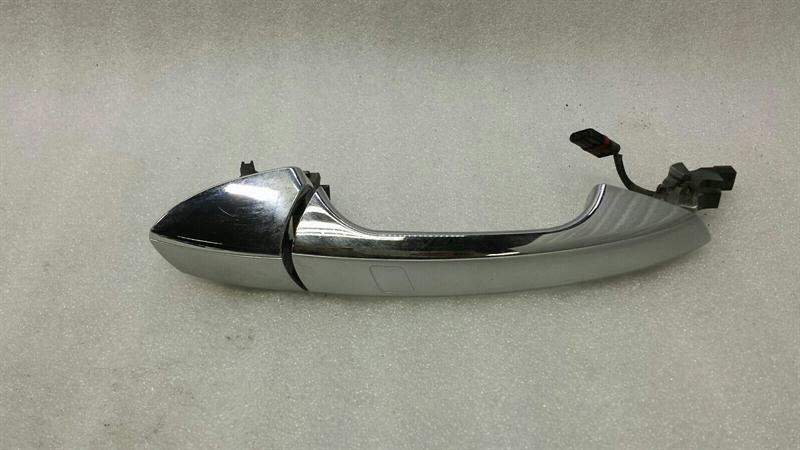Mercedes-Benz C (W204) Door handle Mercedes E Class W212 Door Handle A2047600470 9...