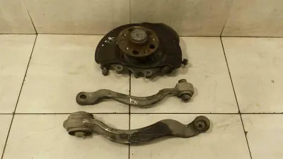 Mercedes W212 FR Nabensatz A2123300220 Radlagergehäuse Vorne Rechts AMG E63 Set
