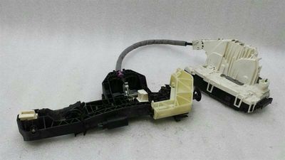 Serrure de porte arrière droite Mercedes W212 A2047302535 serrure de porte arrière gauche