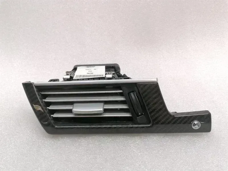 Mercedes-Benz C (W204) Air vent Mercedes E W212 Air Vent A2128300154 Ventilatio...