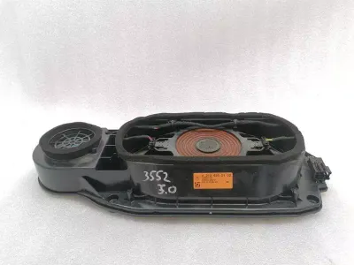Mercedes E Class W212 Högtalare A2128202102 Högtalare LOGIC 7 SUBWOOFER
