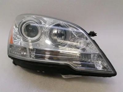 Mercedes ML W164 Right Headlight A1648207661 Headlights Re 09-11 FACELIFT USA