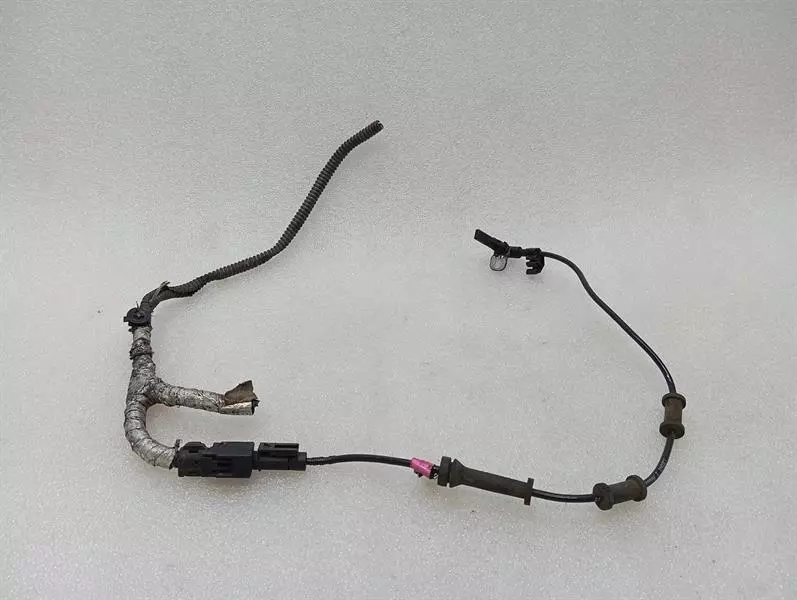 Chevrolet Corvette (C7) CHEVROLET CORVETTE C7 A.B.S Sensor 28666787 ABS Sensor Body type: Coupe
Fuel: Petrol
