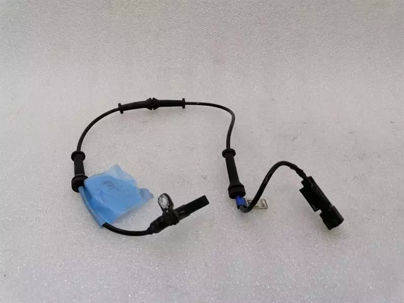 Chevrolet Corvette (C7) CHEVROLET CORVETTE C7 SENSOR 28666785 A.B.S ABS SENSOR FRONT FRONT Body type: Coupe
Fuel: Petrol
