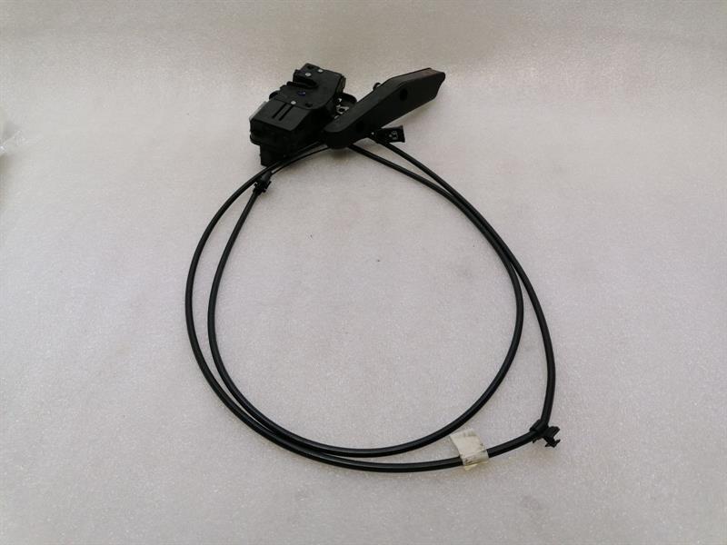 Chevrolet Corvette (C7) Chevrolet Corvette C7 Door Lock 23190350 Door Lock LH Left Left