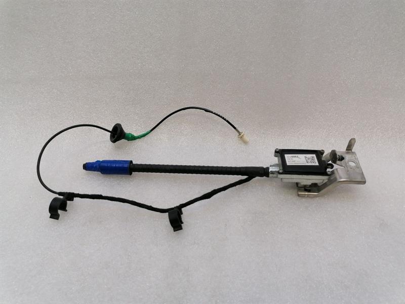 Chevrolet Corvette (C7) Chevrolet Corvette C7 Aerial / Antenna 23169962 Antenna