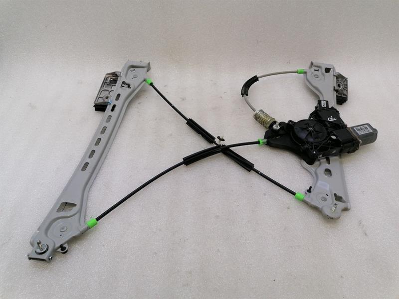 Chevrolet Corvette (C7) Chevrolet Corvette C7 Right Front Door Winder 84216131 Front Right Window Body type: Coupe
Fuel: Petrol