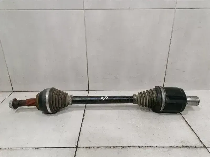 Chevrolet Corvette (C6) Chevrolet Corvette C6 Drive Shaft Rear Right 25941372 Rear Drive Shaft RH