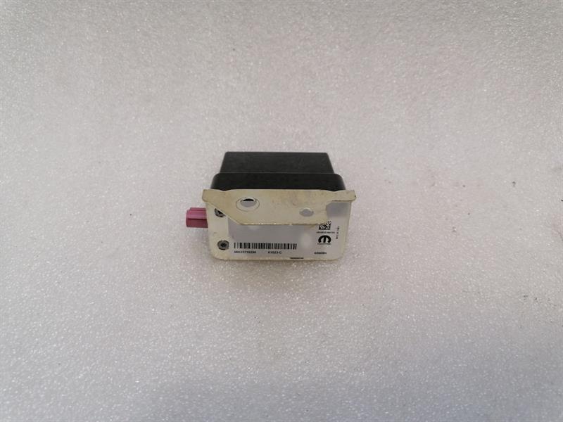 Dodge Ram DODGE MEMORY MK5 1500 TRX aerial / antenna 6829397AA antenna Body type: Pick Up
Fuel: Petrol