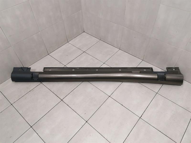 Mercedes-Benz C (W204) Side skirt Mercedes E63 AMG W212 Right AMG Side Skirt A212...