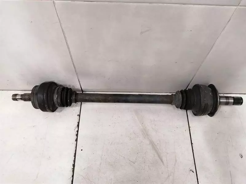 Mercedes-Benz A (W169) Mercedes CL63 AMG W216 Left Rear Drive Shaft A2213503610 Drive Shaft Rear Li Body type: Coupe
Fuel: Petrol