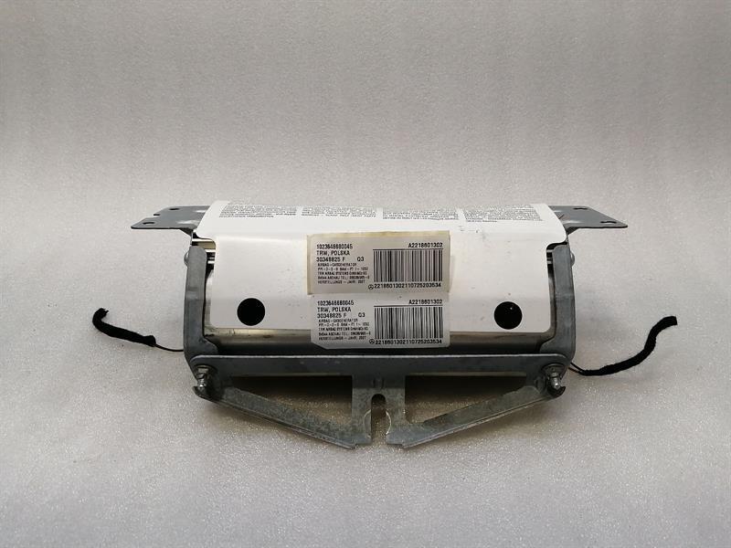 Mercedes-Benz A (W169) Mercedes CL W216 Dashboard Safety Module A2218601302 Module Body type: Coupe
Fuel: Petrol