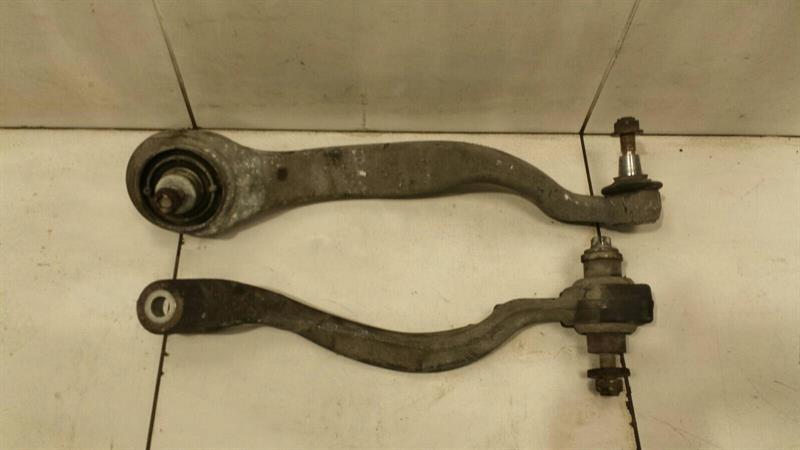 Mercedes-Benz C (W204) Left Front Wishbone Mercedes E63 AMG W212 Left Front Wishbone Set o...